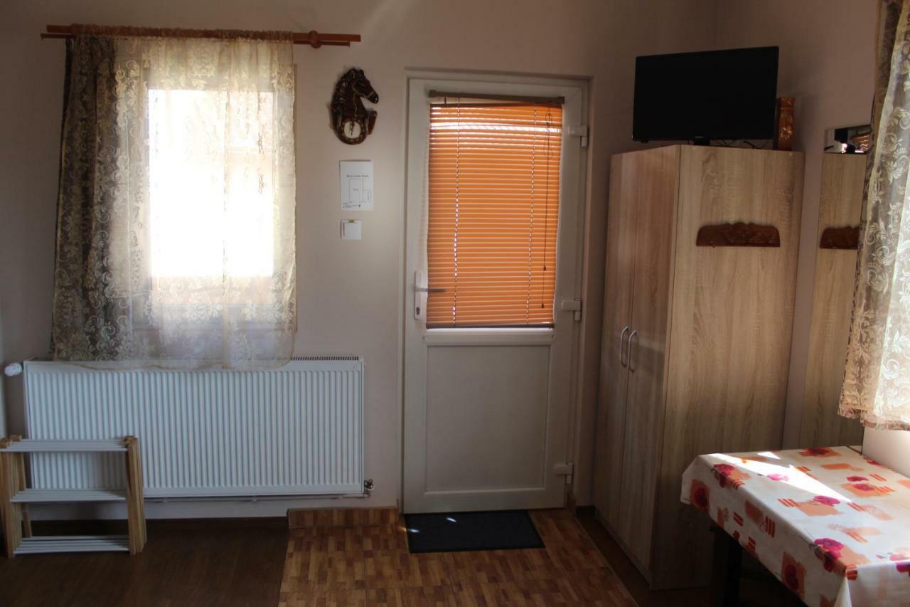 Kovacs Guesthouse Praid Dış mekan fotoğraf